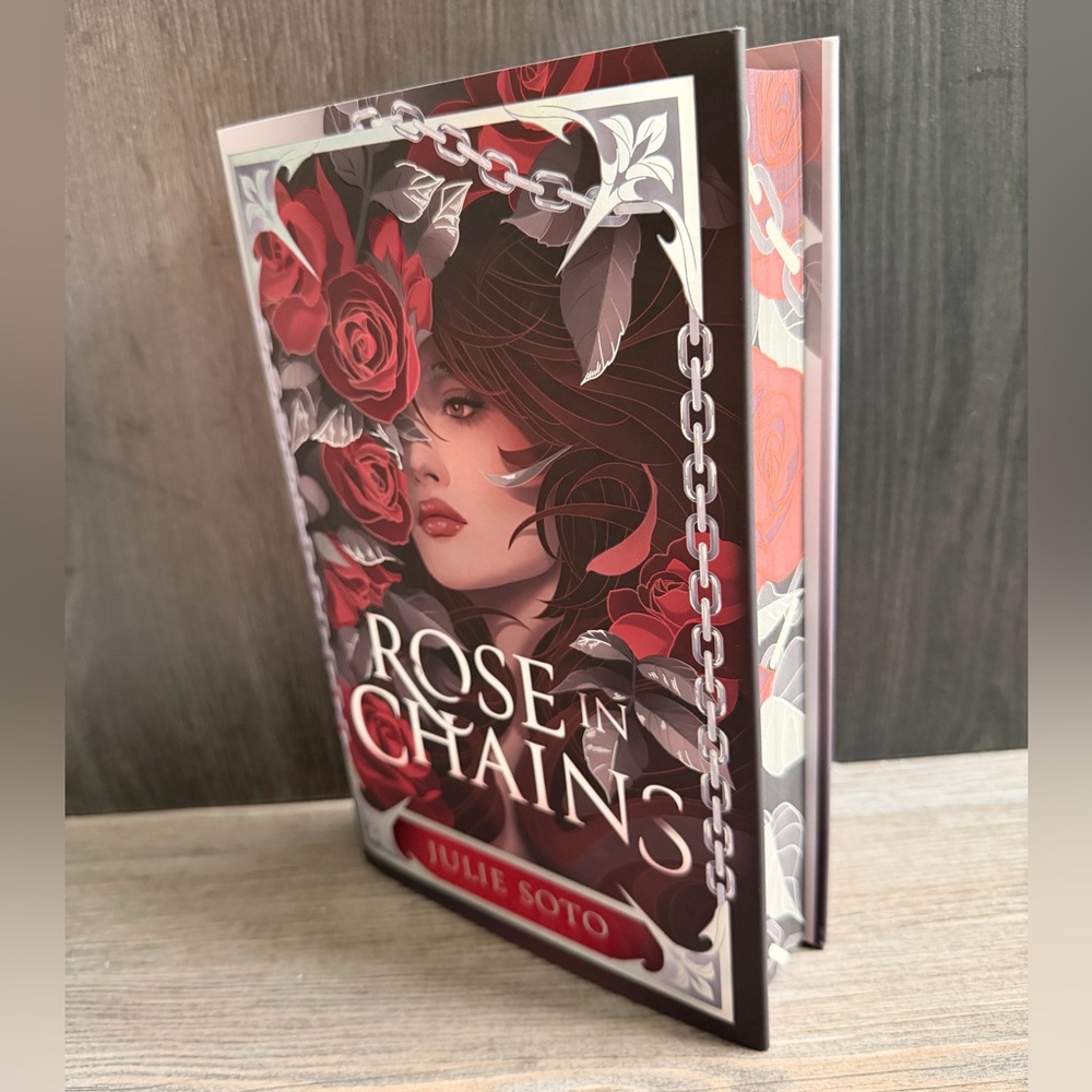 Fairyloot Rose in Chains by Julie Soto🥀
